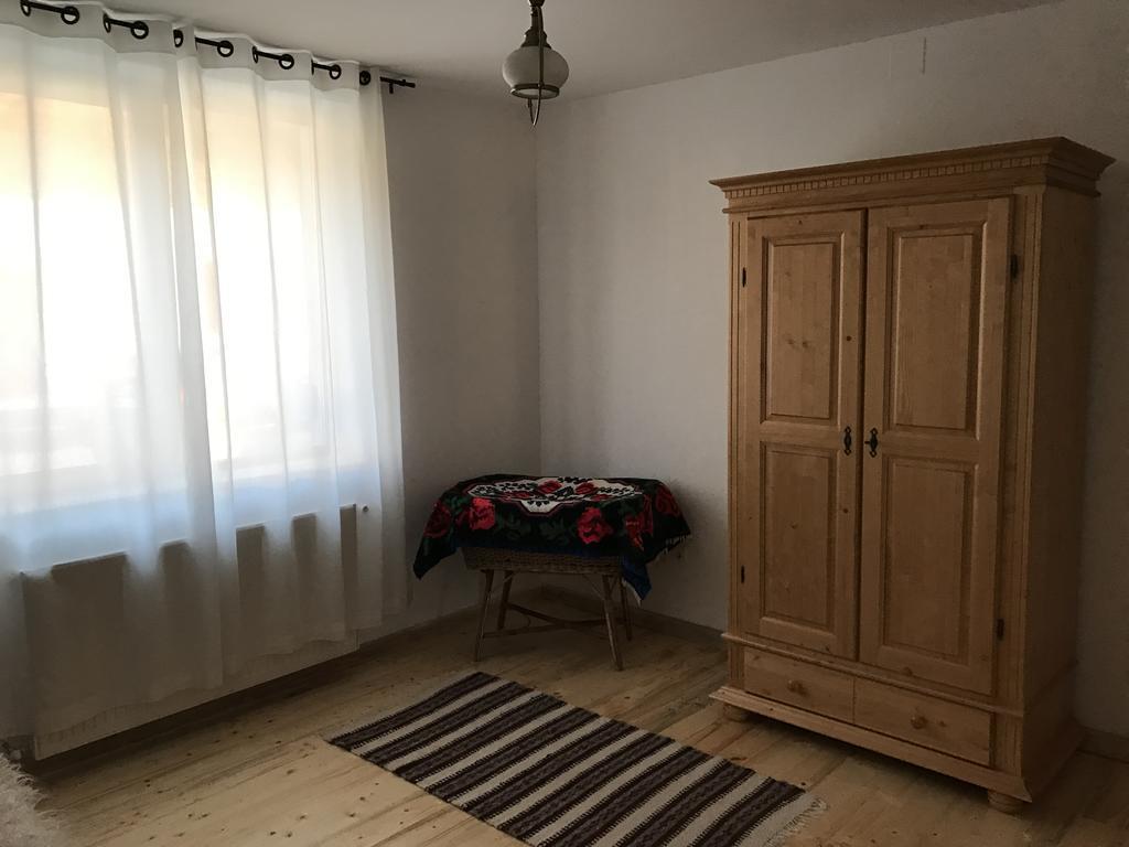 Anahouse Hotel Viseu de Sus Ngoại thất bức ảnh